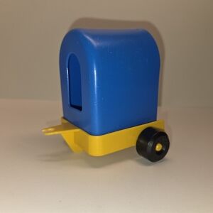 Playskool Vintage "Familiar Places" Yellow And Blue Covered Trailer 70s Playset